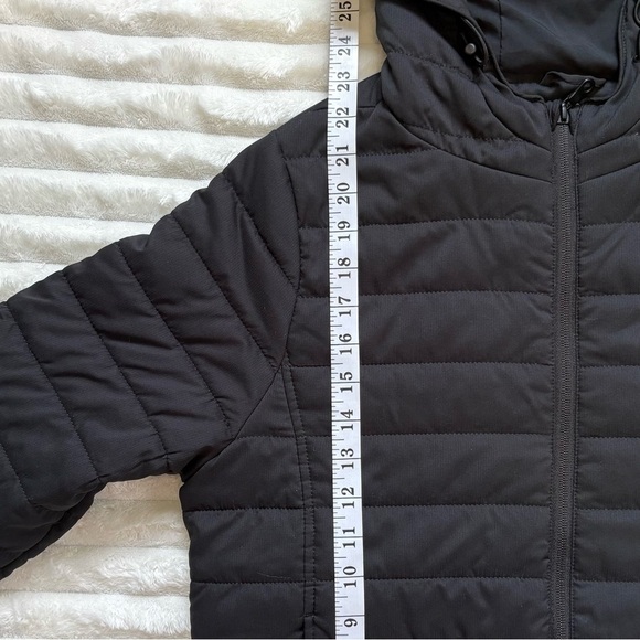 Girlfriend Collective Packable Puffer Jacket Hooded Black Womens Medium - Picture 8 of 10